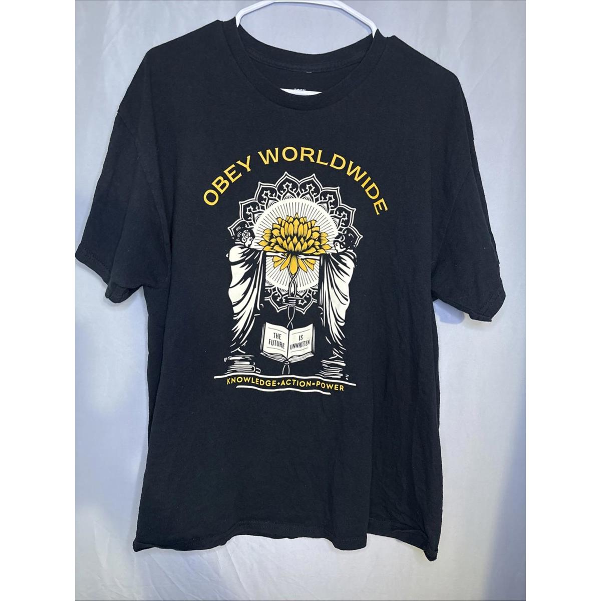 Obey Knowledge Action Power Vintage Graphic Tshirt Size Small